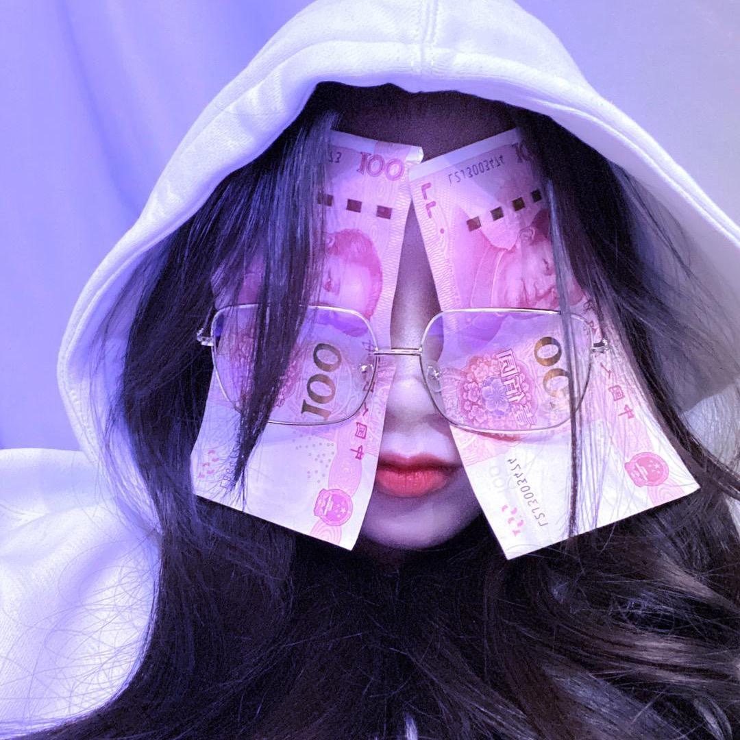 A.艳宝