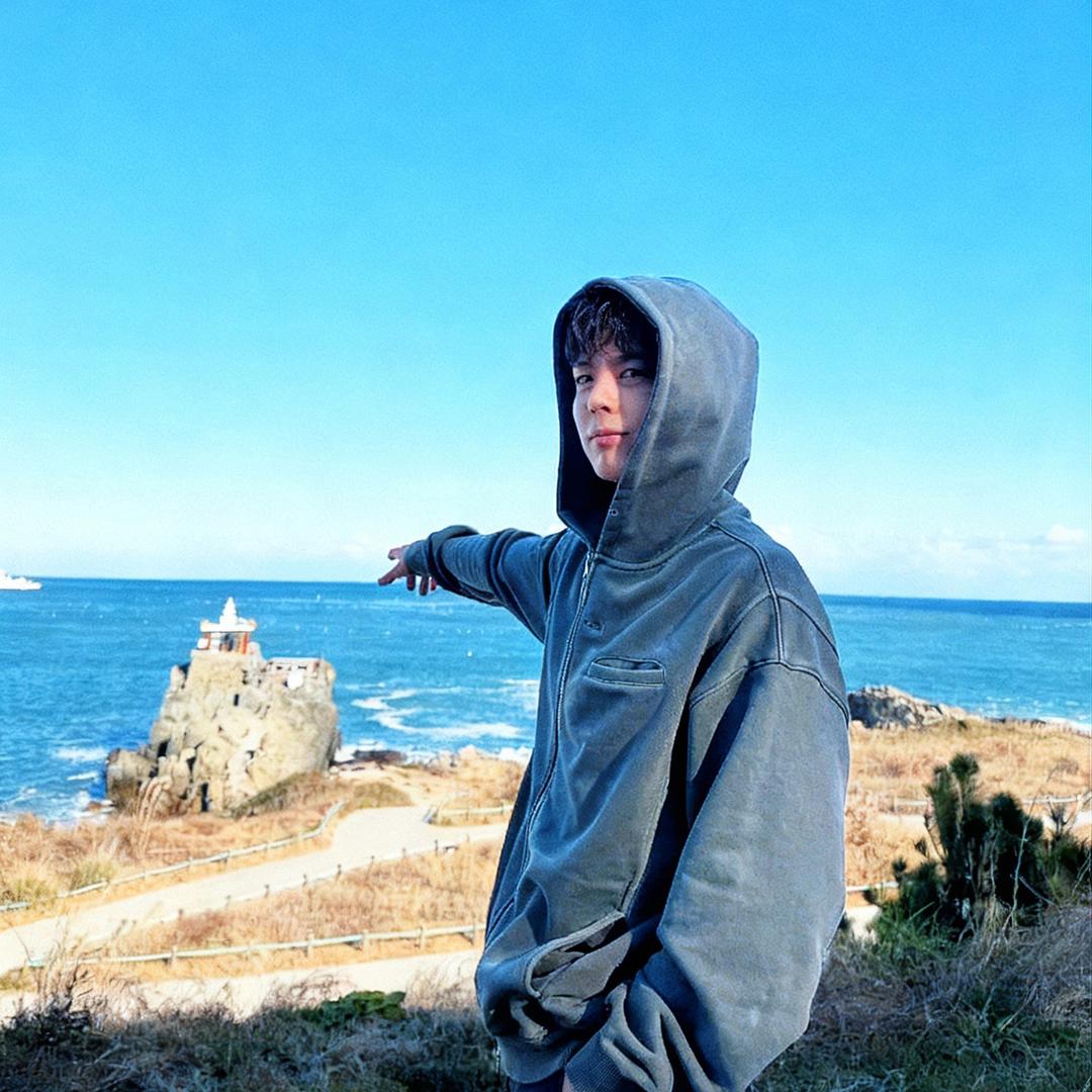 此处省略一万字