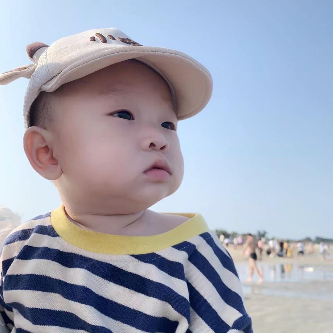 爱吃零食的老二