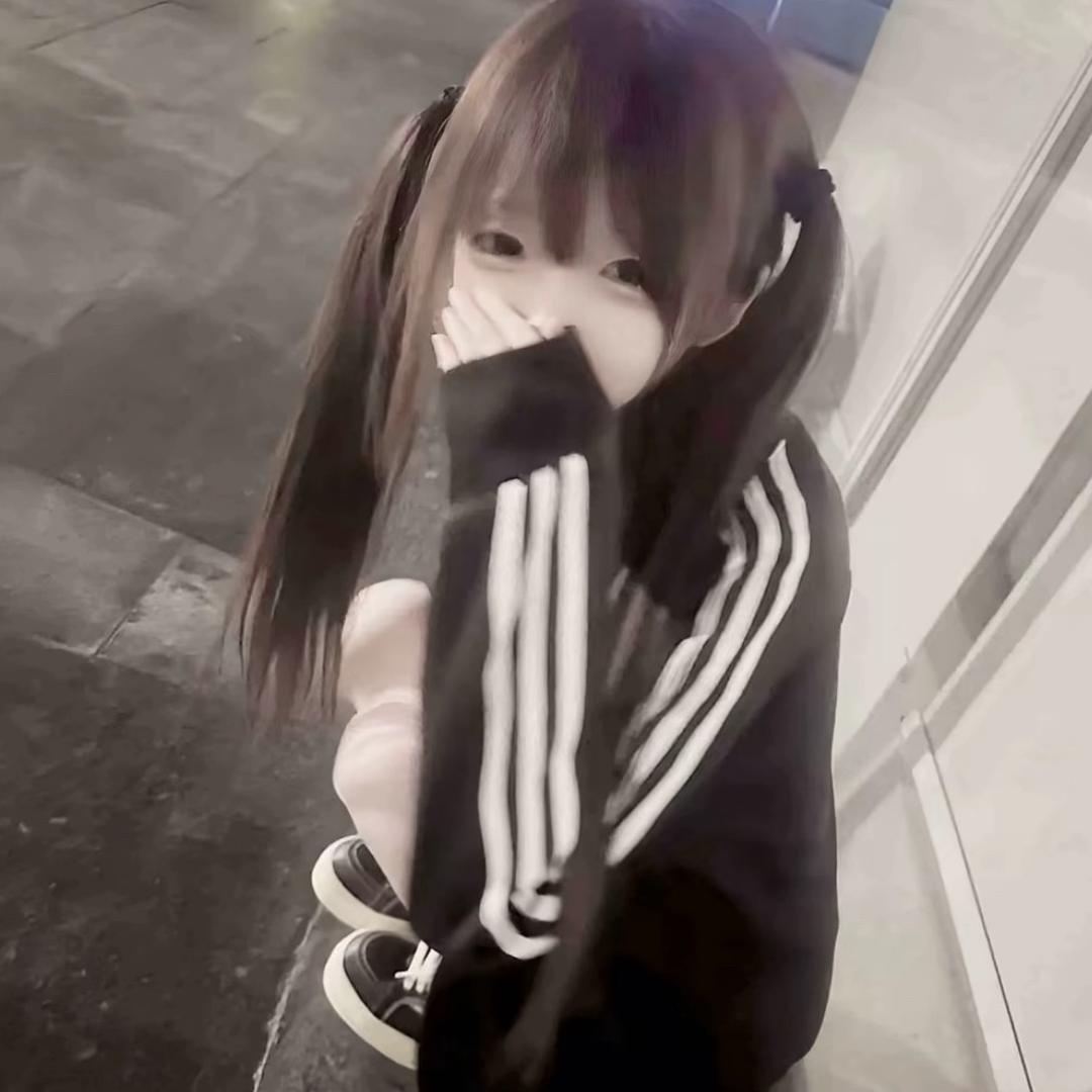 小彤