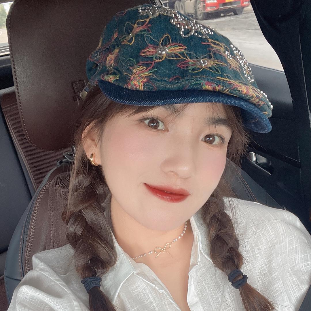 玛丽莲懵兔🐰