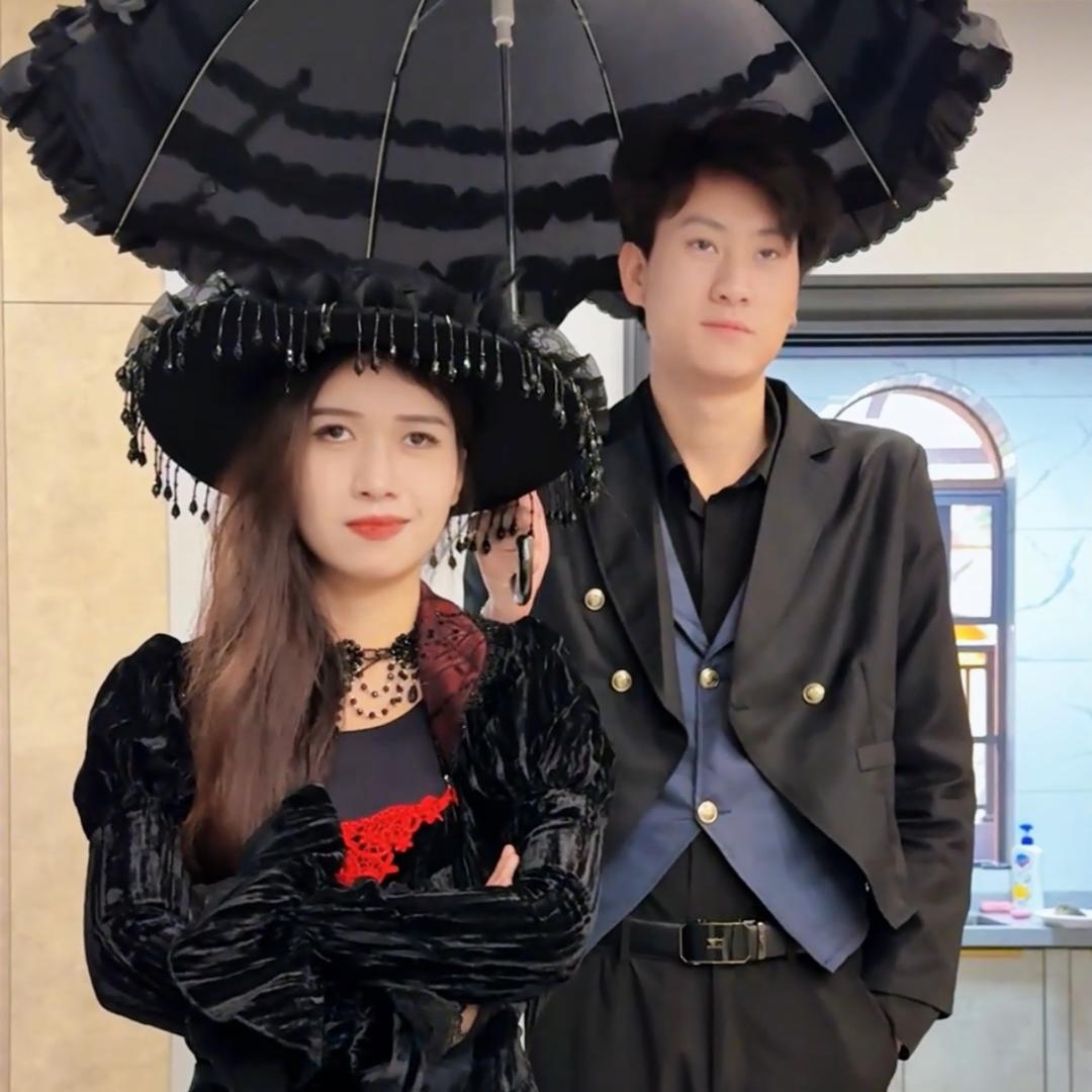 暗黑女王