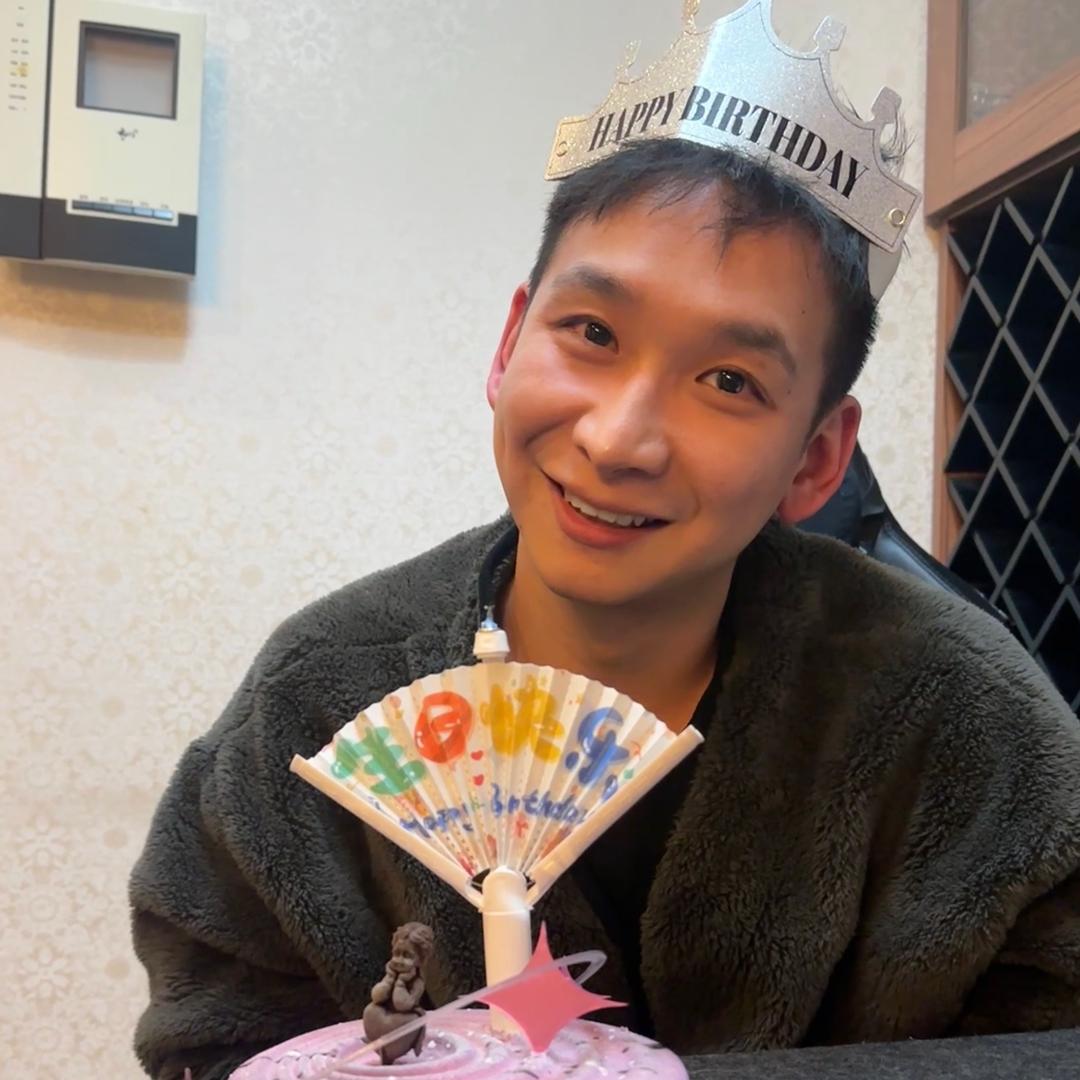 王东（东东麻辣串！）