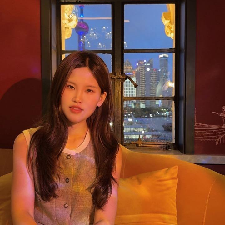 小琳的拆箱桌