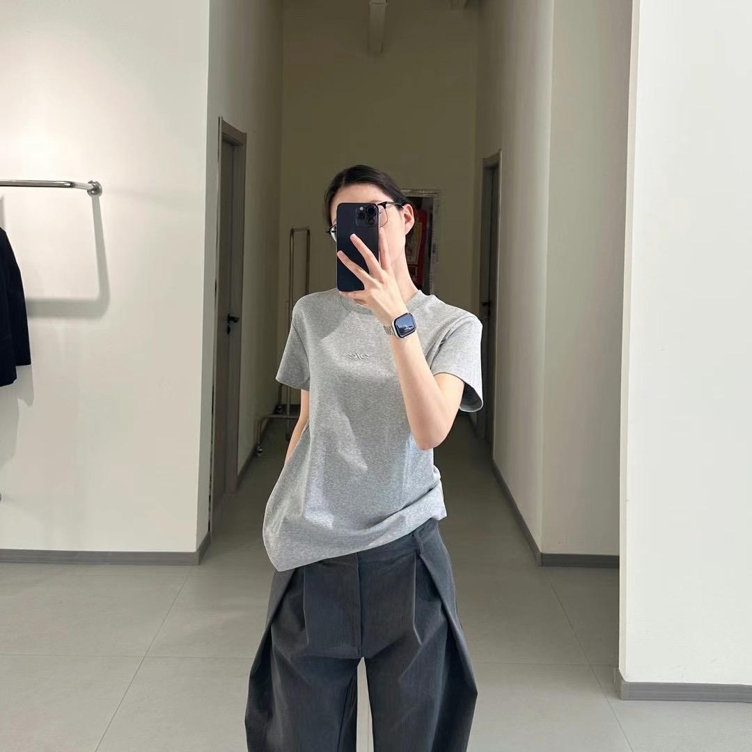 y。