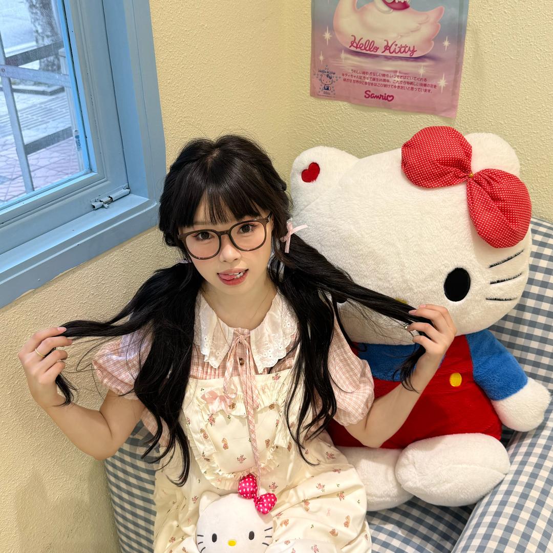 草莓服装工作室