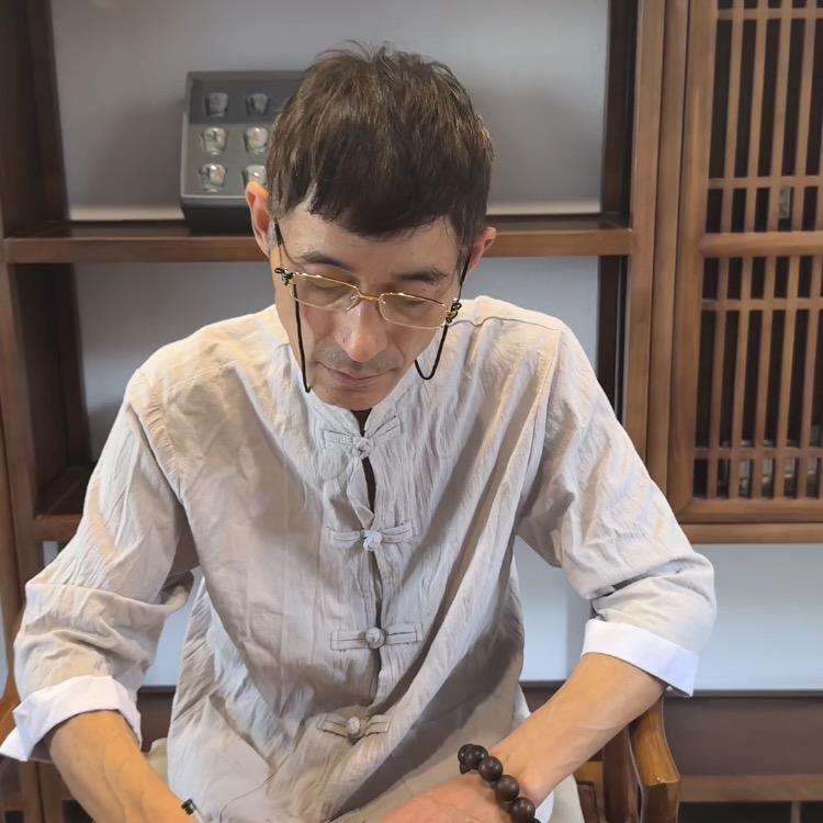 易言文化
