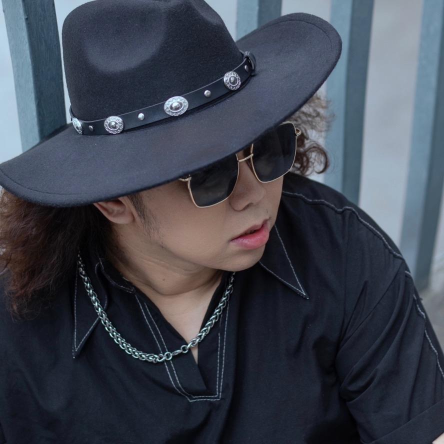 莱芜黄哲美发店