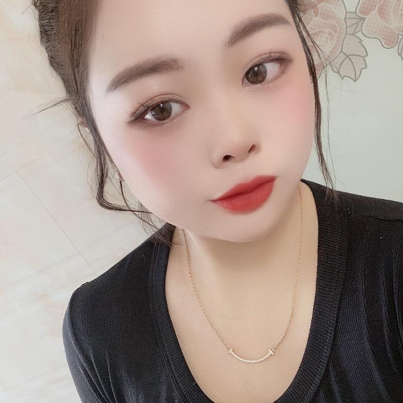 小-F🌸