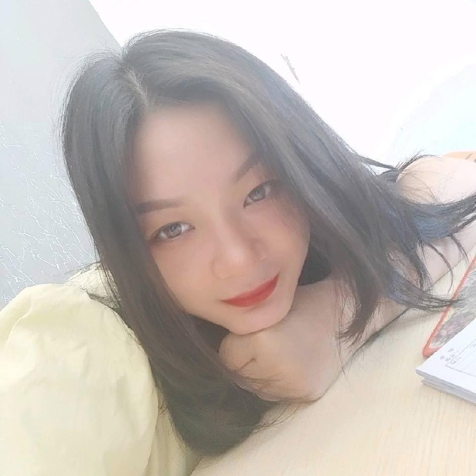 @邹邹