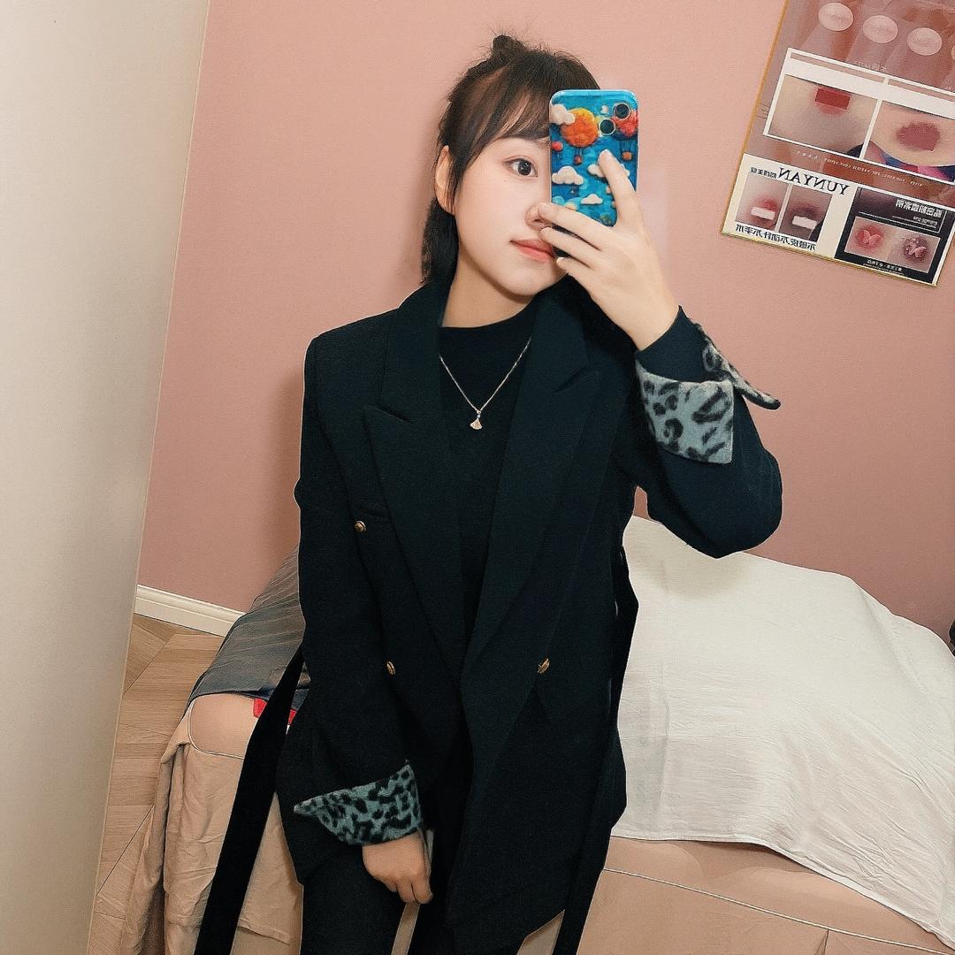 是李呀
