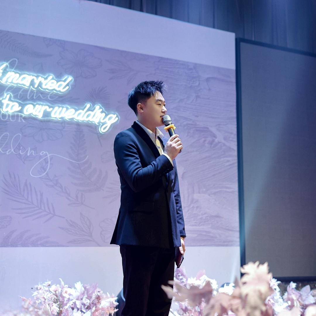 婚礼主持人浩然