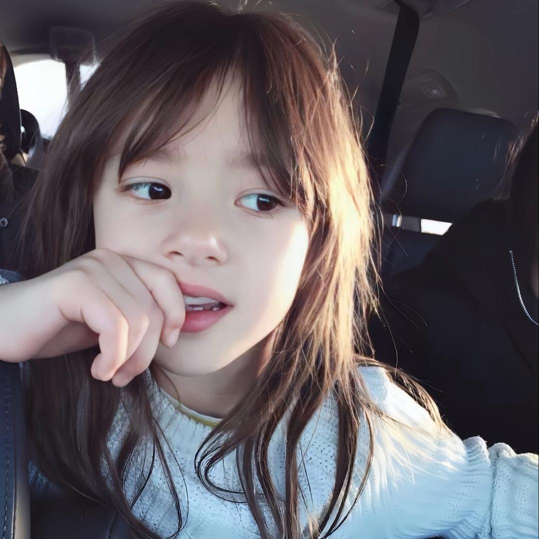 @yiyizzl1