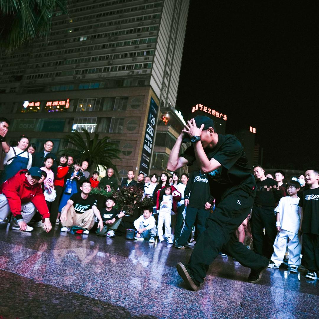 壹零贰伍街舞BboyRed Man