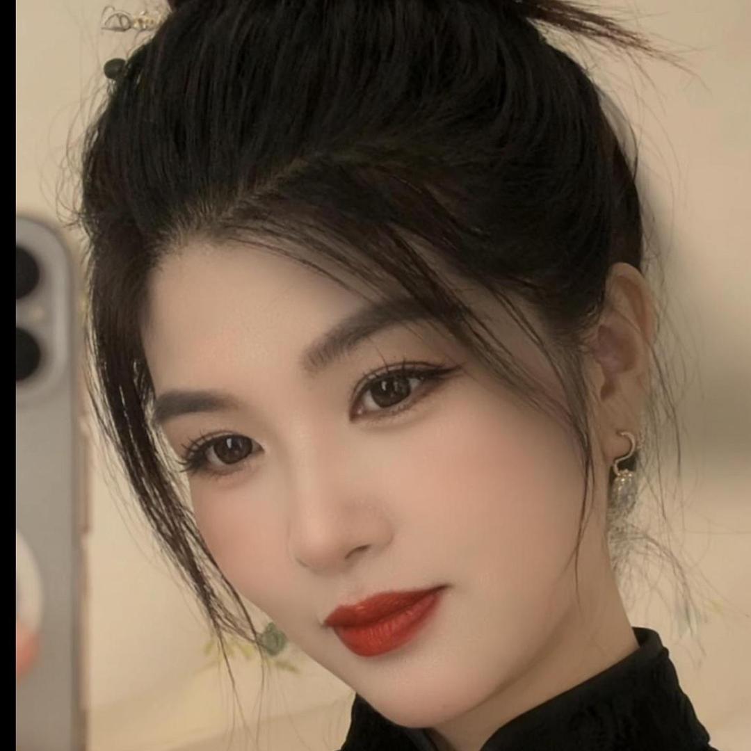 明鸿装饰有限公司萍姐