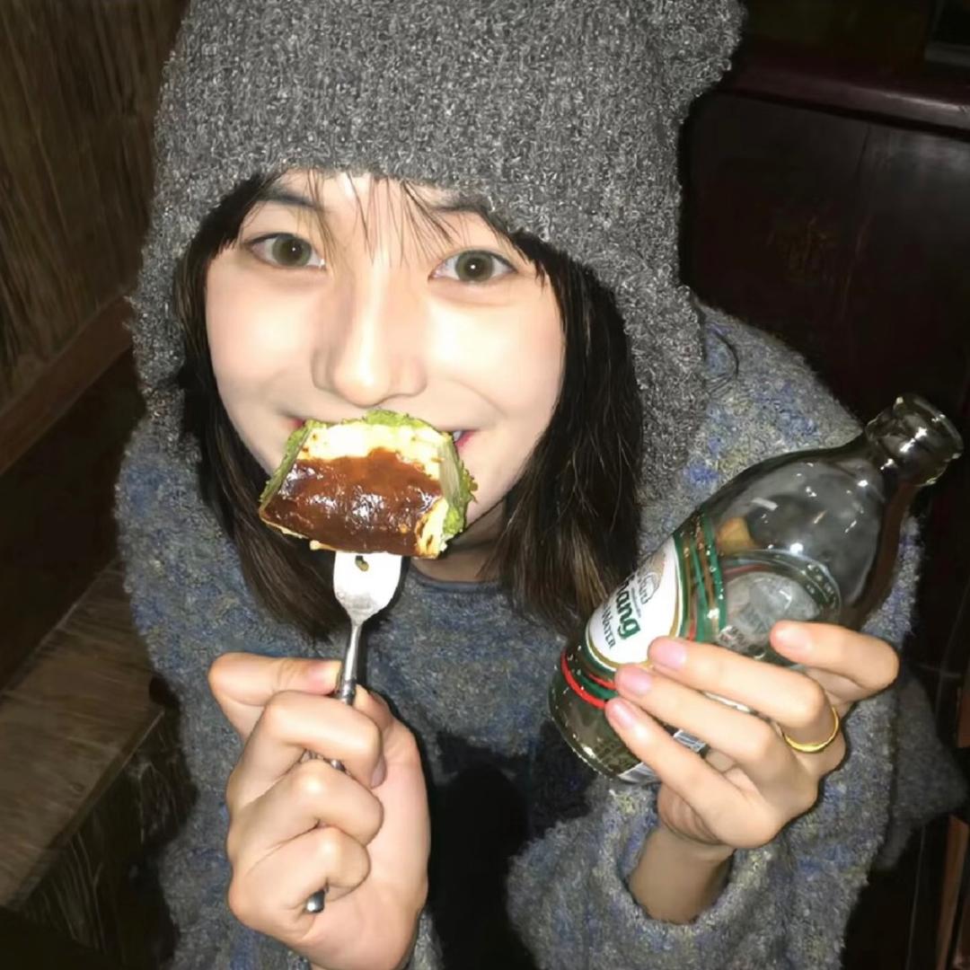 小周没睡醒..