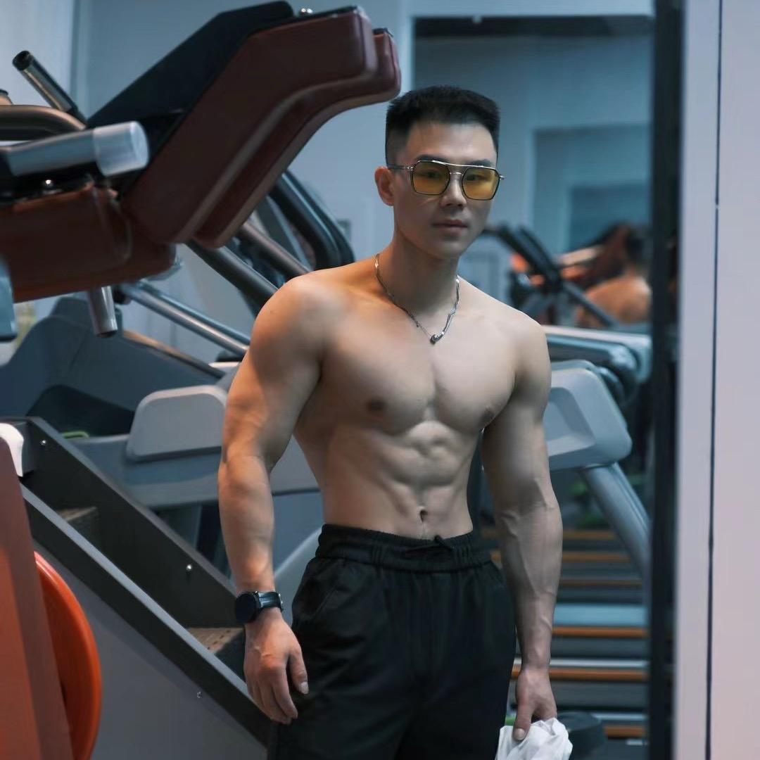 薄肌姜帅教健身