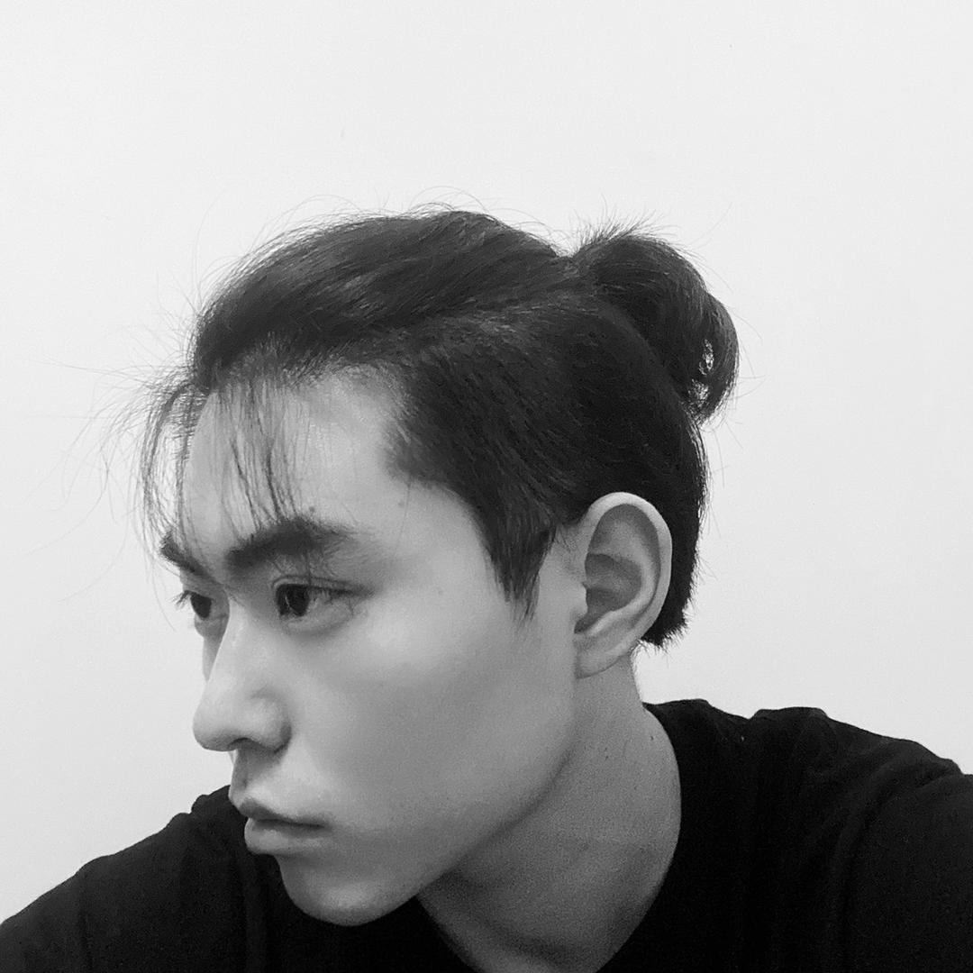 楼老师（六爻）