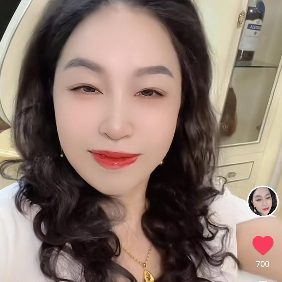 鸳夕杨姐