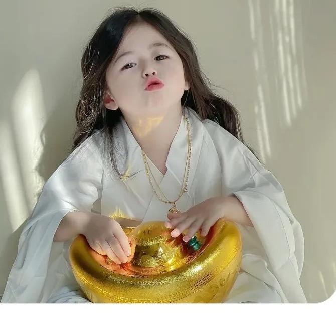 财来运转的团子