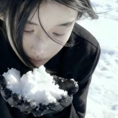 委屈化作锋利刃