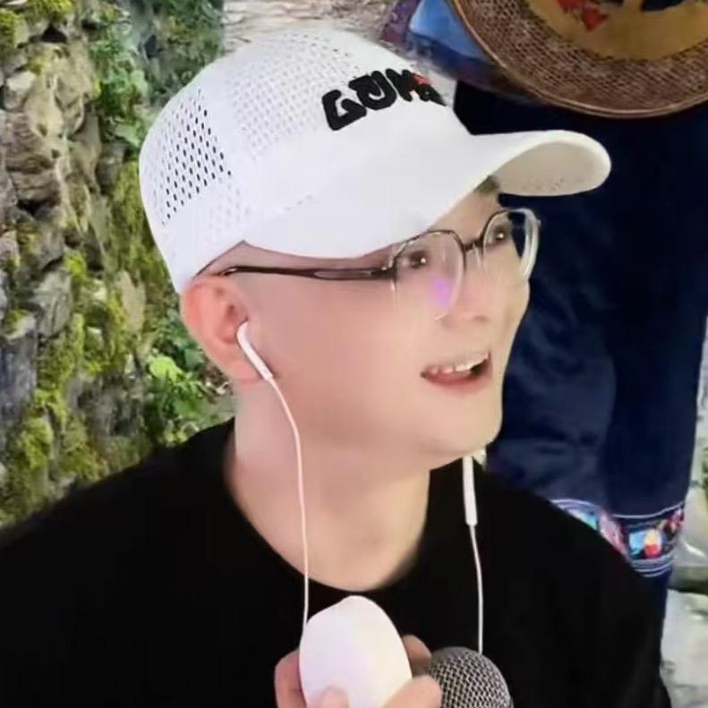 飞天🎙️（晚9:28分开播）