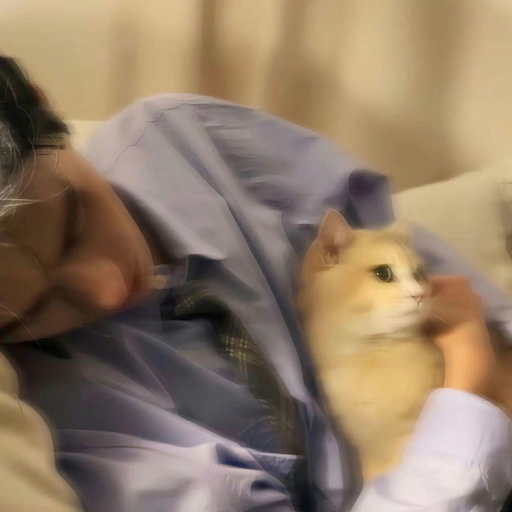 多云g