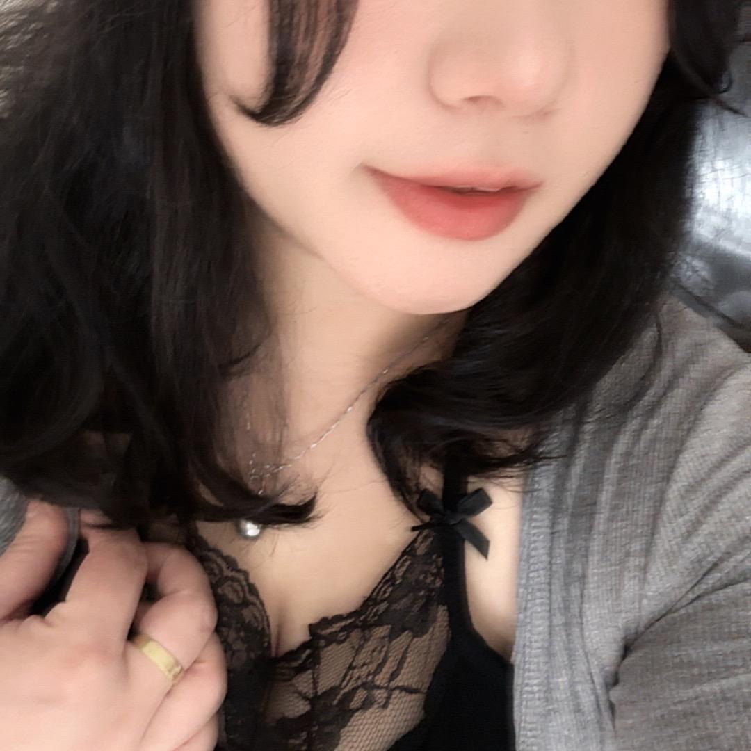 朱颜🌱雨润