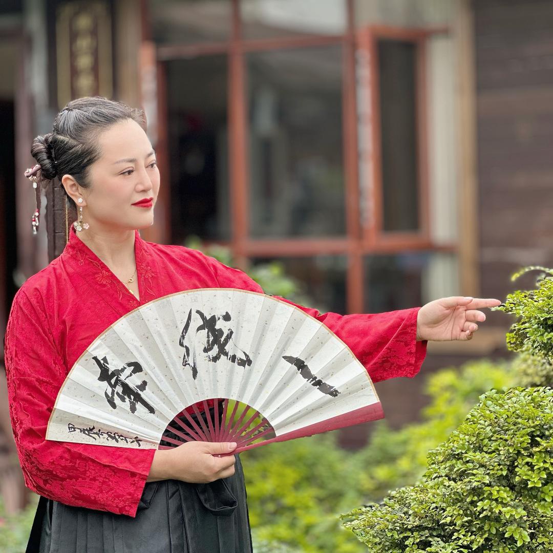 静姐一线牵