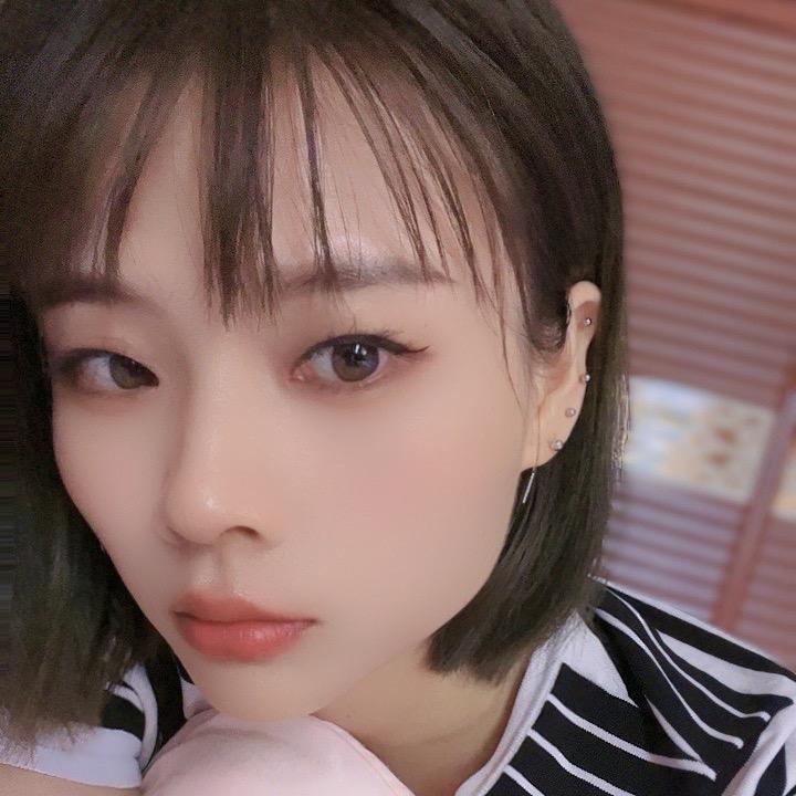 Miss 万