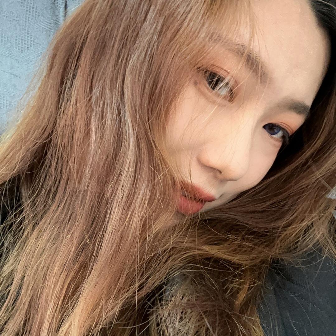 我叫贺温柔，