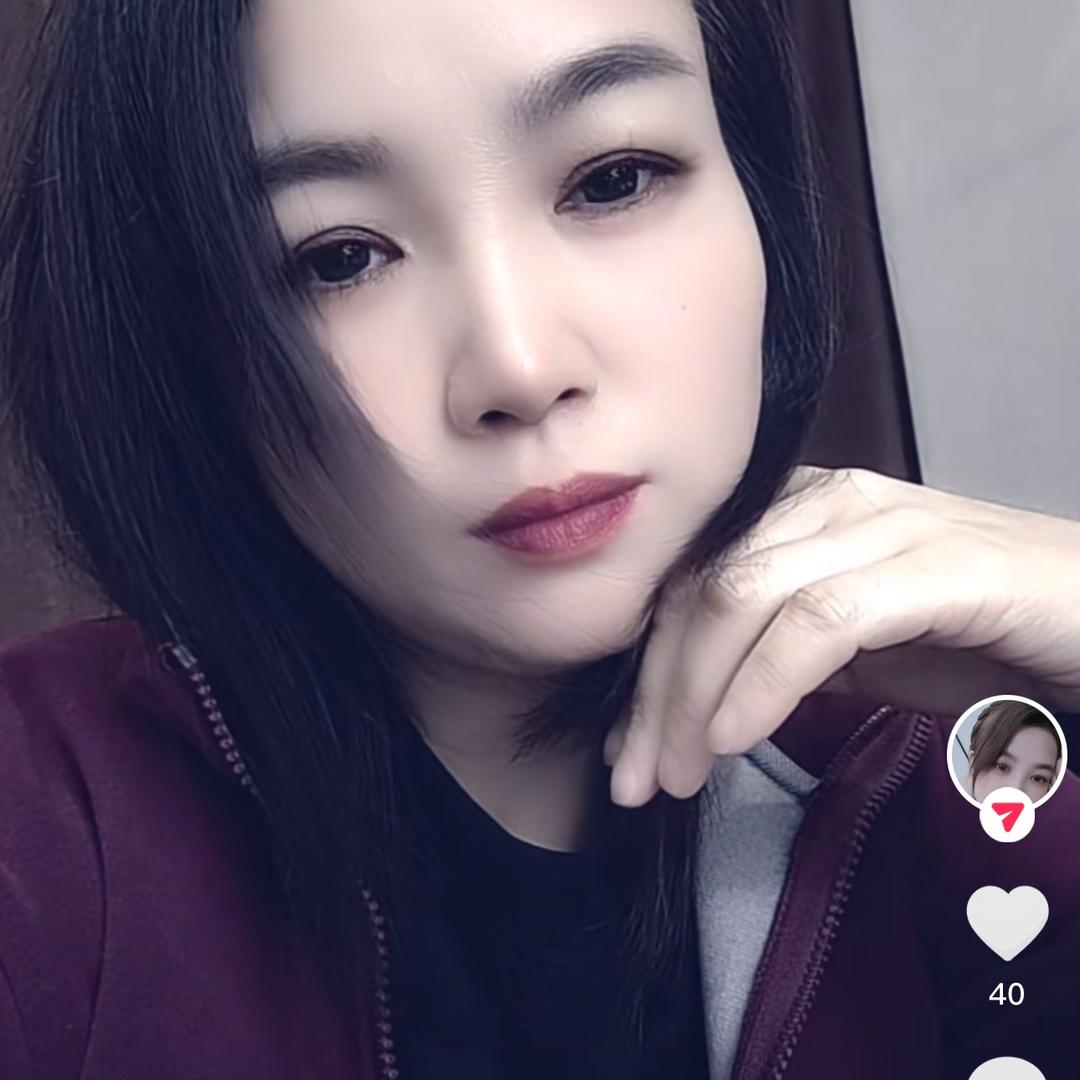 菲儿很努力