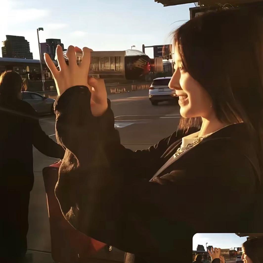 ♡⃞.💭 wink ✌︎