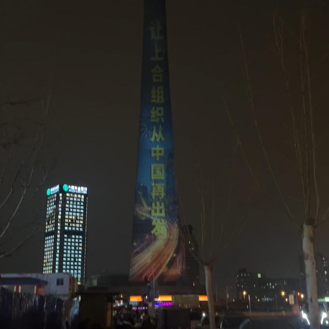 一个人的大街上