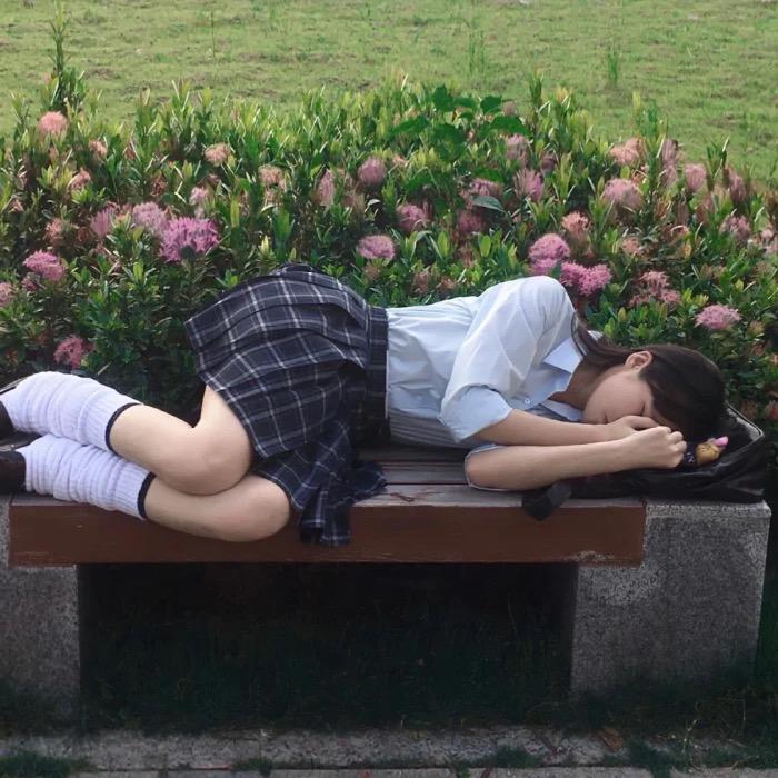 蓝色被单
