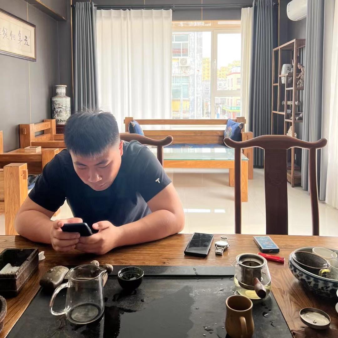 爱玩车的-万万-鑫忠达