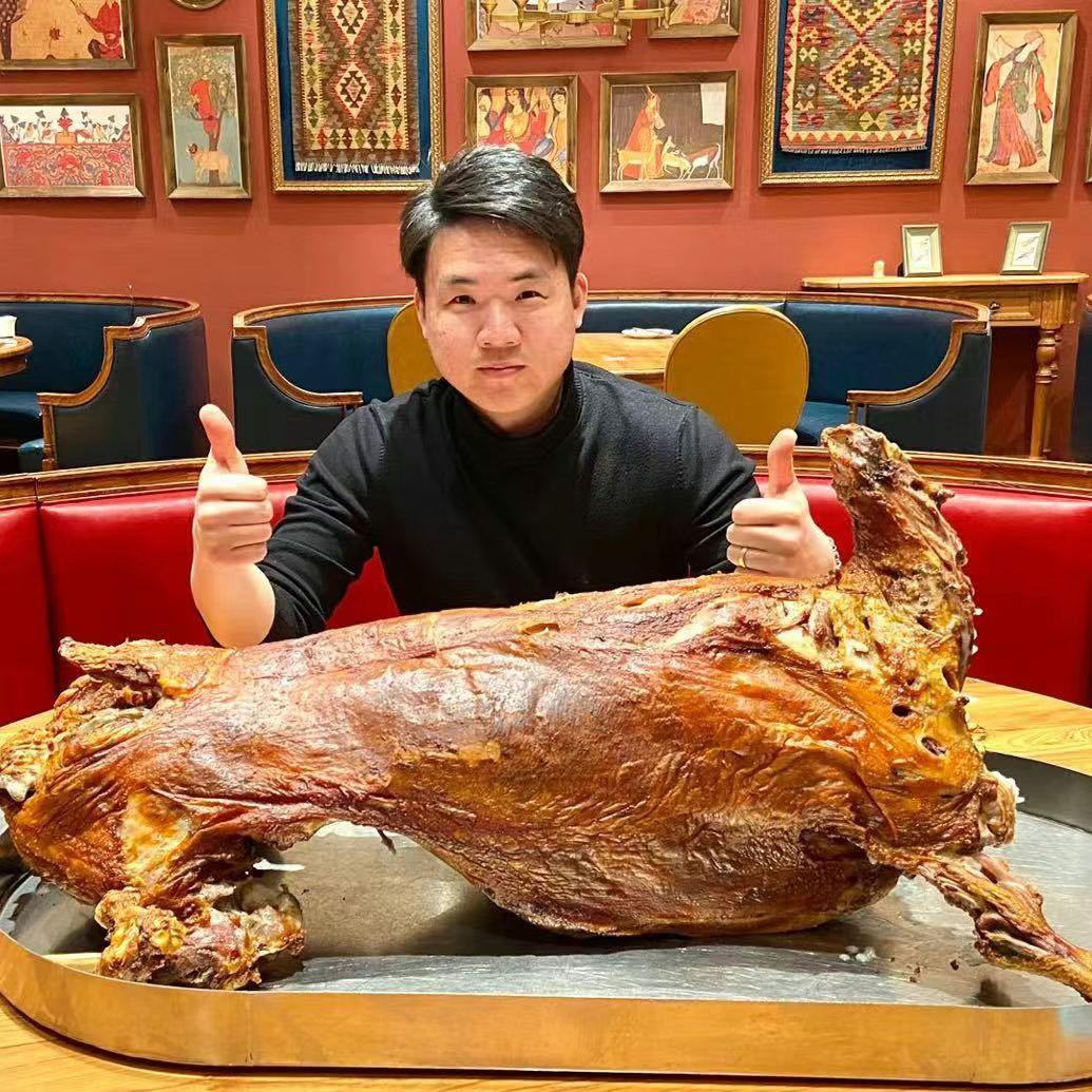 邢台刚子流动馕坑烤全羊