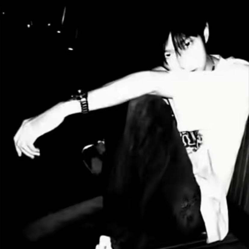 kk ￴ ￴ ￴￴ ￴ ￴ ￴