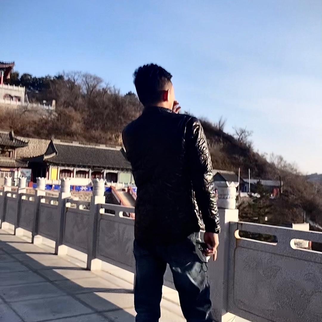 大雷子钓小鱼