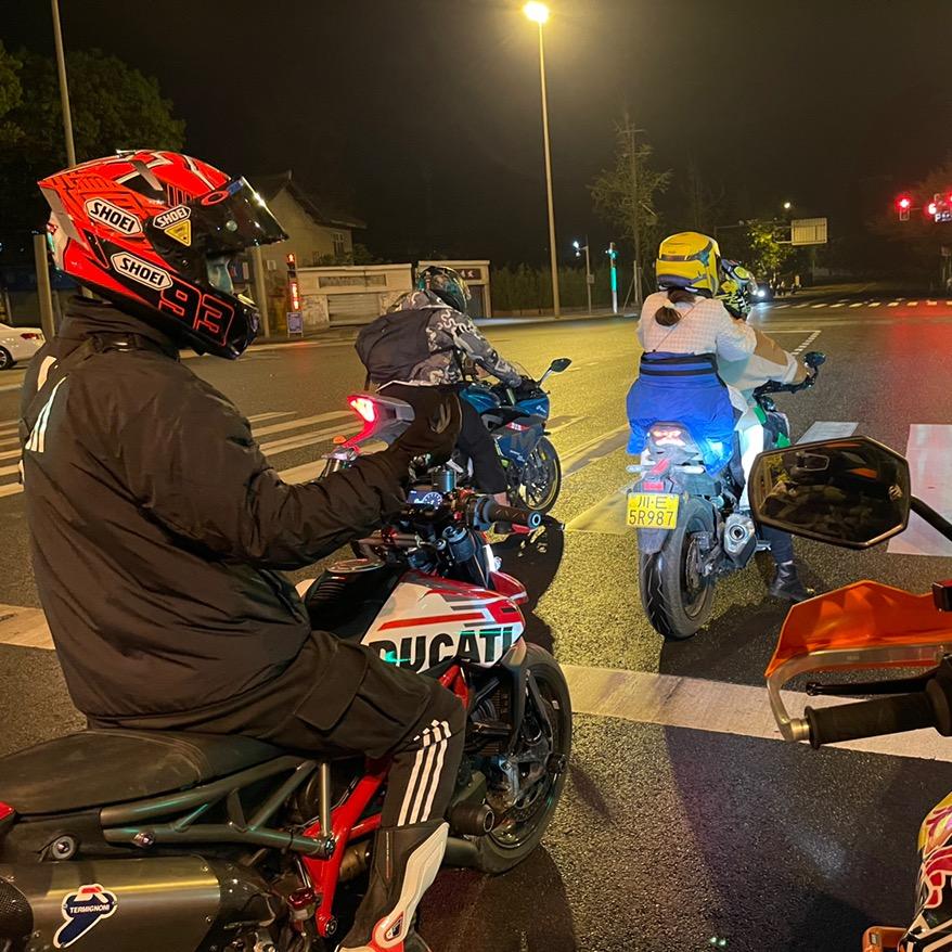 泸州速租客机车经营部