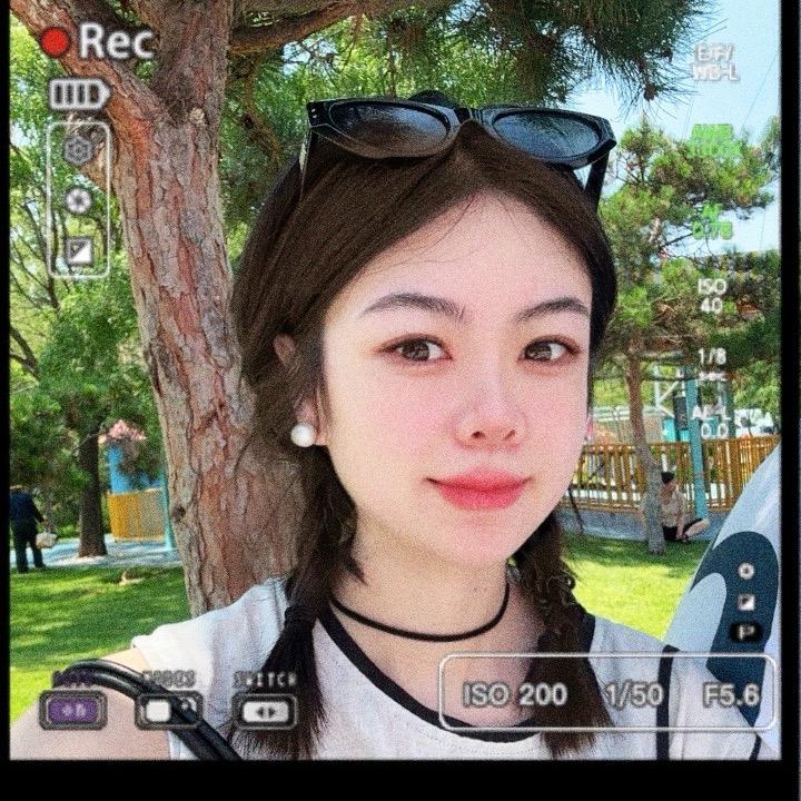 远鸿通讯老板娘