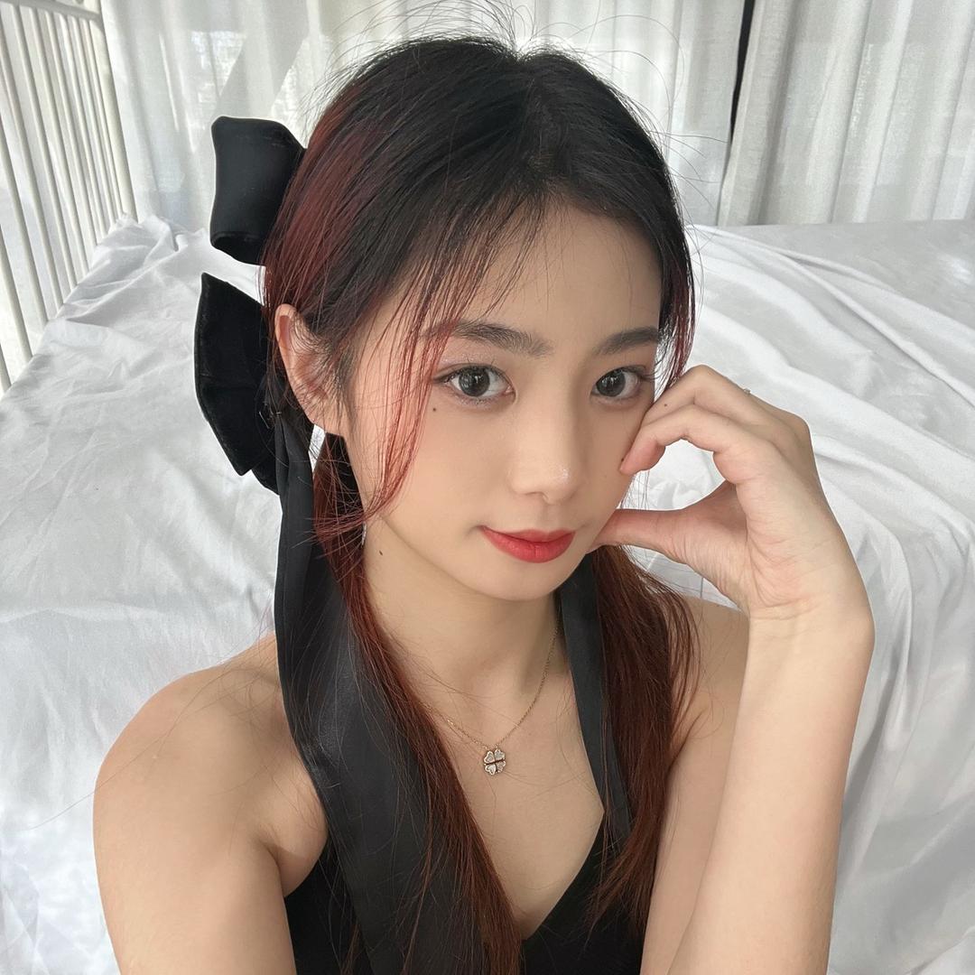 郑雅茜Liya