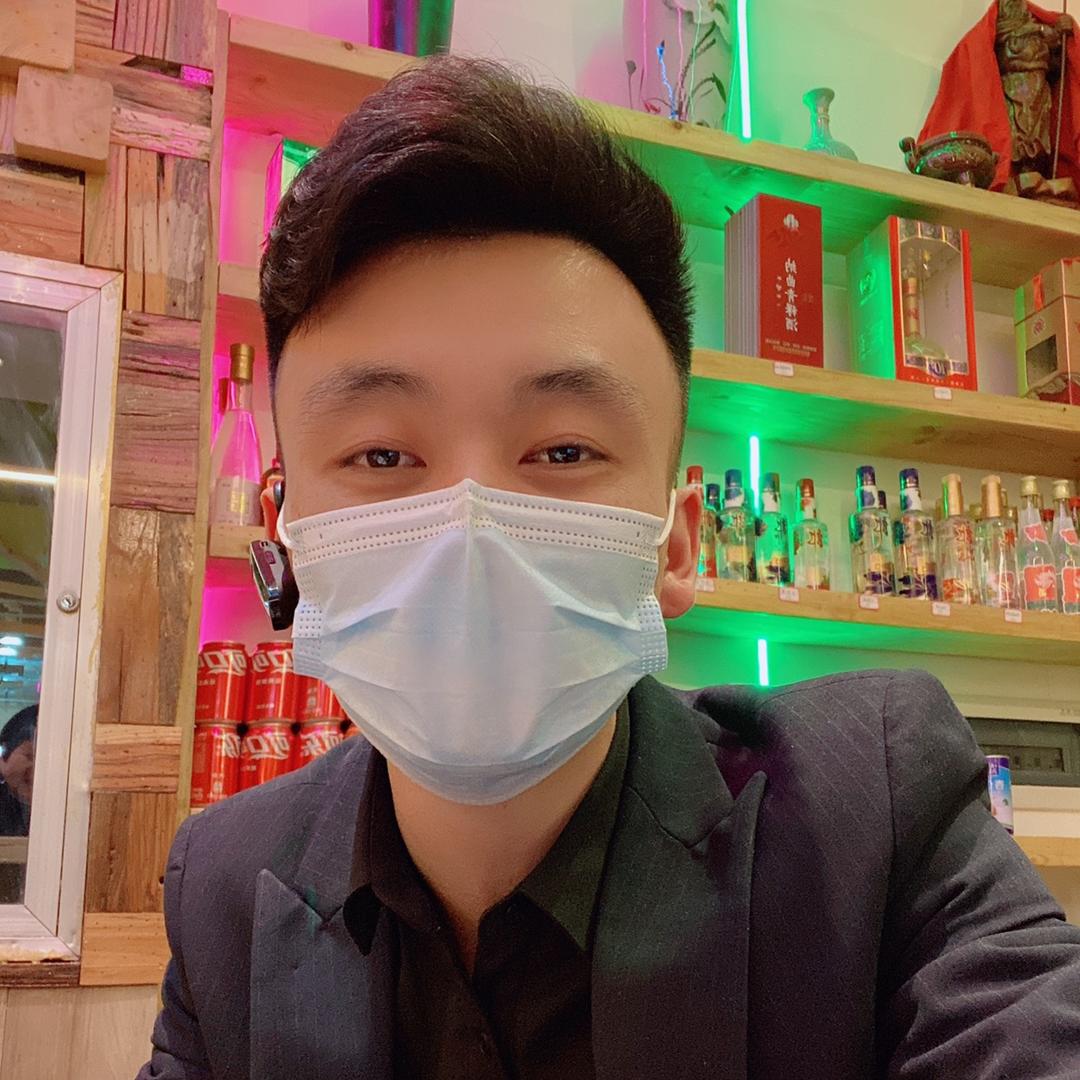 六福酒馆（北平店）沛沛