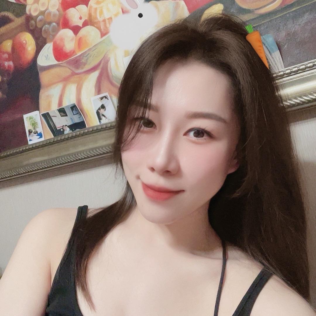 小小小雅 🧚🏻‍♀️