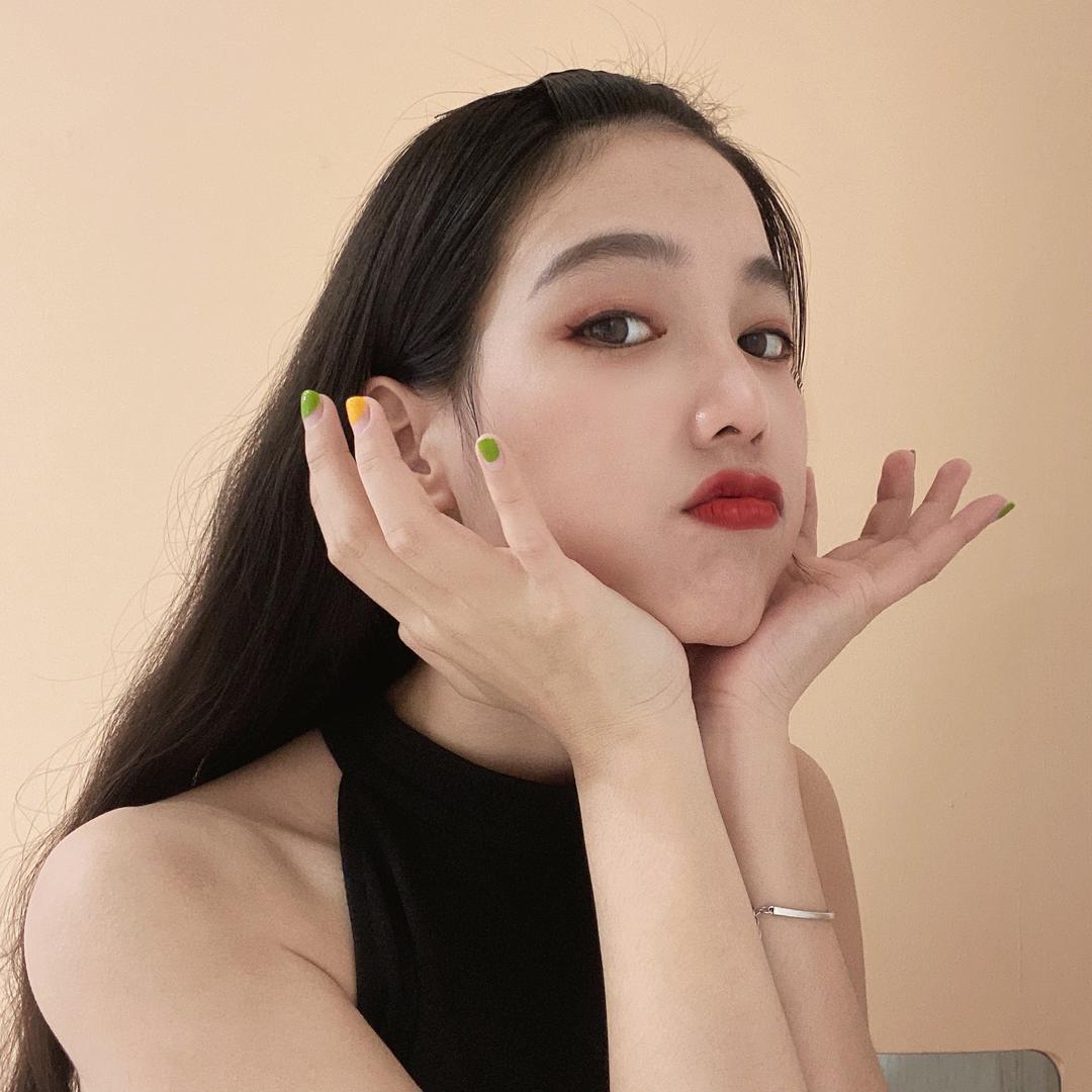 💛⁹ 我看琼姐也不错