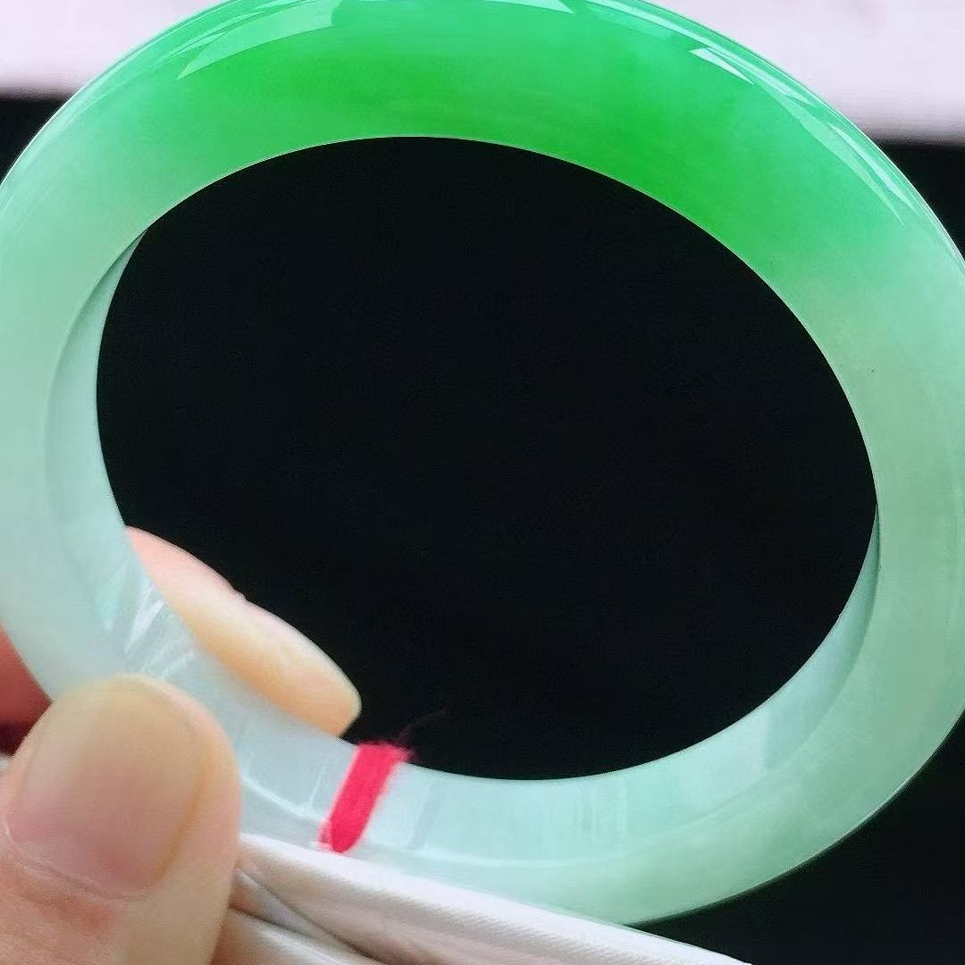 美卡高端翡翠定制2