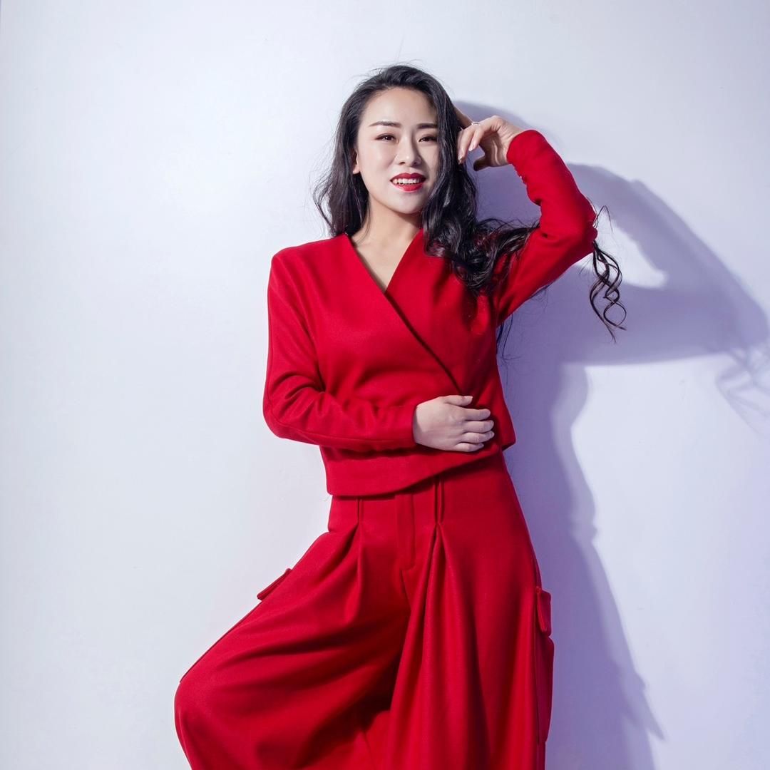 李莉🎤牛肉汤妹子