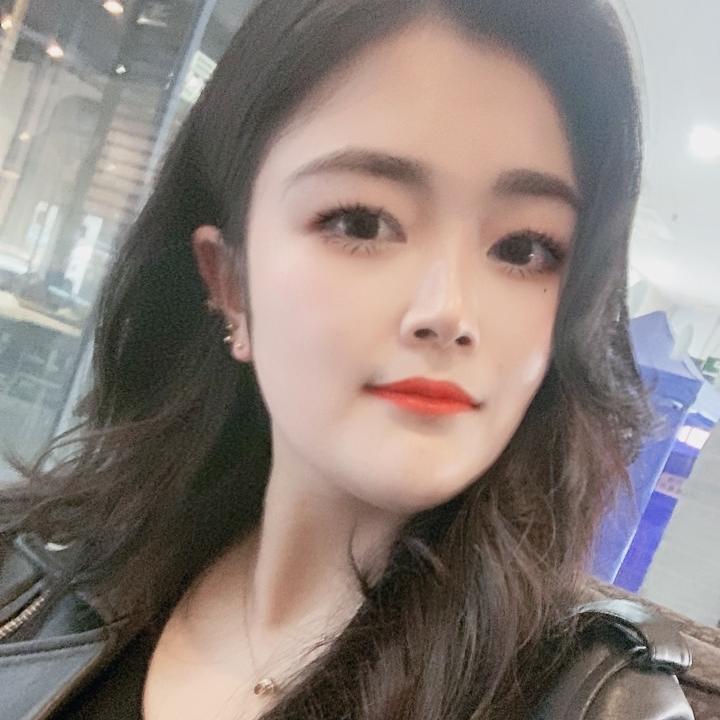玲夫人精品妈妈装