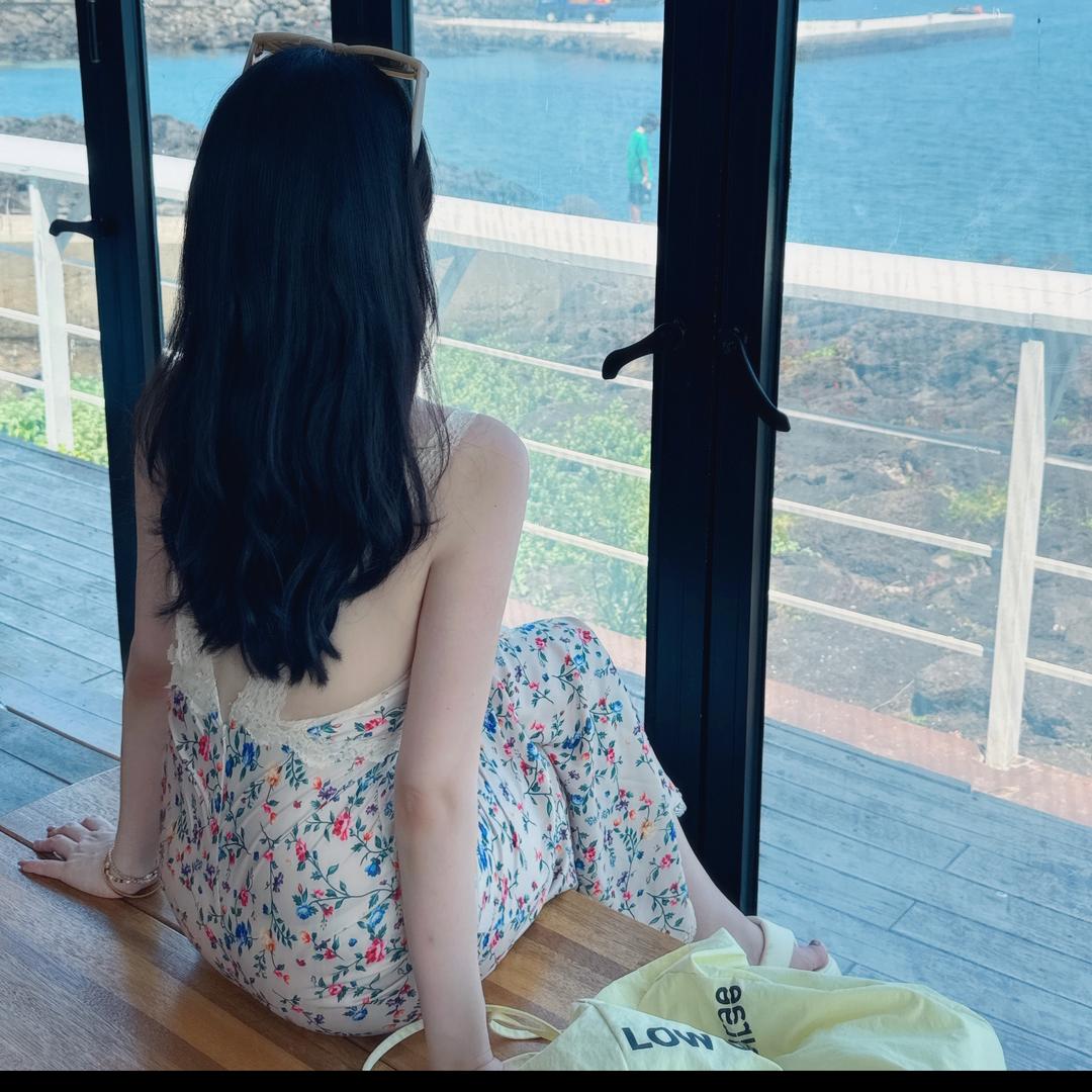 圆脸姐姐的衣橱