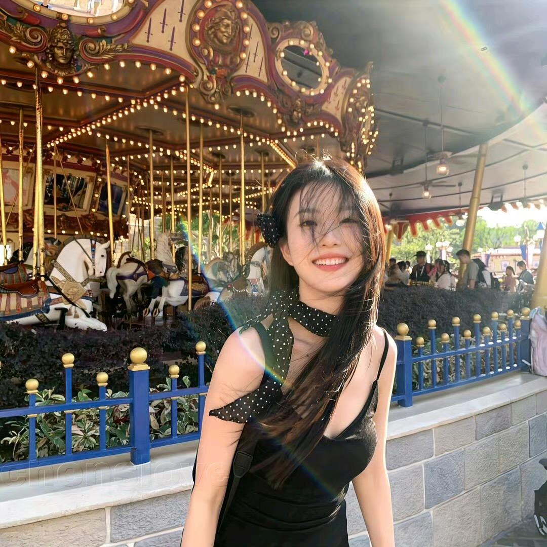 雯